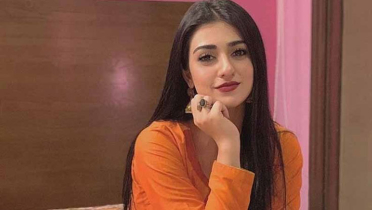 মাতৃত্বের অভিজ্ঞতা শেয়ার করলেন সারা খান মাতৃত্বের অভিজ্ঞতা শেয়ার করলেন সারা খান