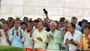 রিজভীর নেতৃত্বে জিয়ার সমাধিতে জহির উদ্দিন স্বপনের শ্রদ্ধা