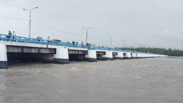তিস্তার পানি বিপৎসীমা ছুঁইছুঁই
