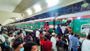 ট্রেনের ছাদে ভ্রমণ ঠেকাতে ৩ স্তরের নিরাপত্তা