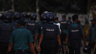 তিন মাসে গ্রেফতার প্রায় দেড় লাখ