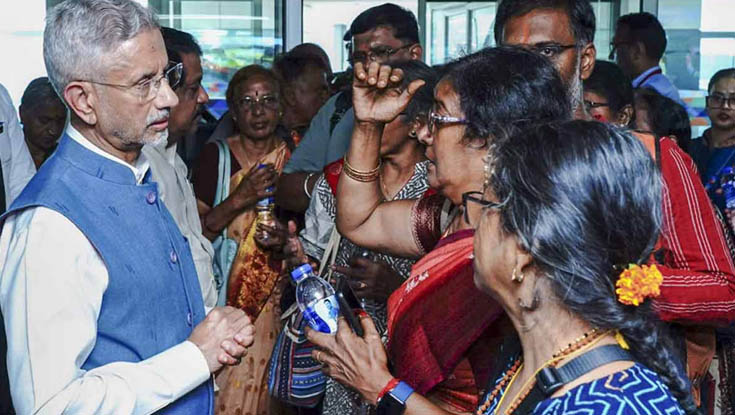 নেপালের ভূমিধস-বন্যায় এক শাড়িতে বাঁচল ২১ জন