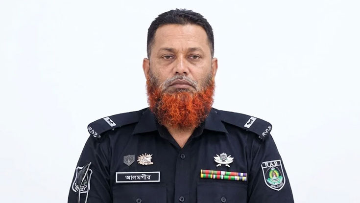 অভিযান চলাকালে ট্রাকের ধাক্কায় এসআরবি সদস্য নিহত