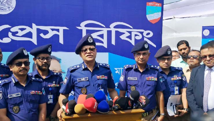 মাদকের কারণে দুই মাসে ২৭ পুলিশ সদস্য কারাগারে:আইজিপি