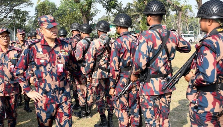 দুর্গাপূজায় সারাদেশে ১০ হাজার বিজিবি মোতায়েন