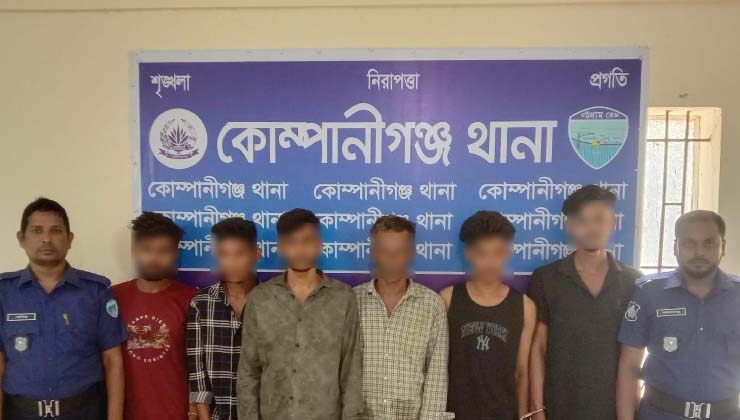 কিশোর গ্যাংবিরোধী অভিযানে আটক ১০৪