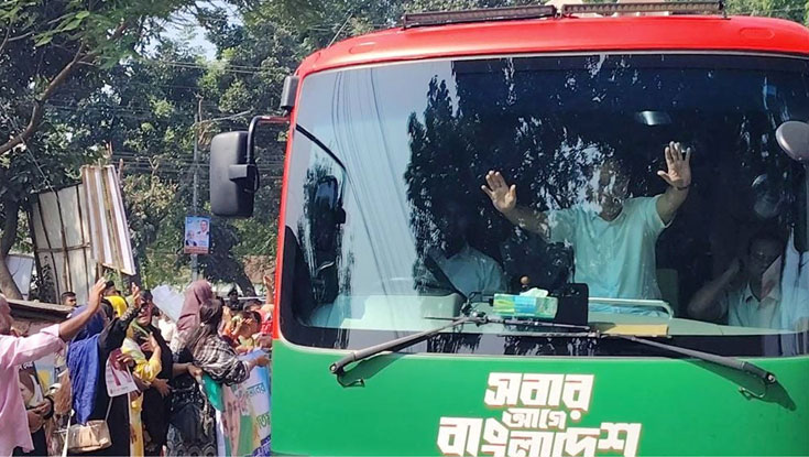 সৈয়দপুরে পৌঁছেছেন প্রধানমন্ত্রী