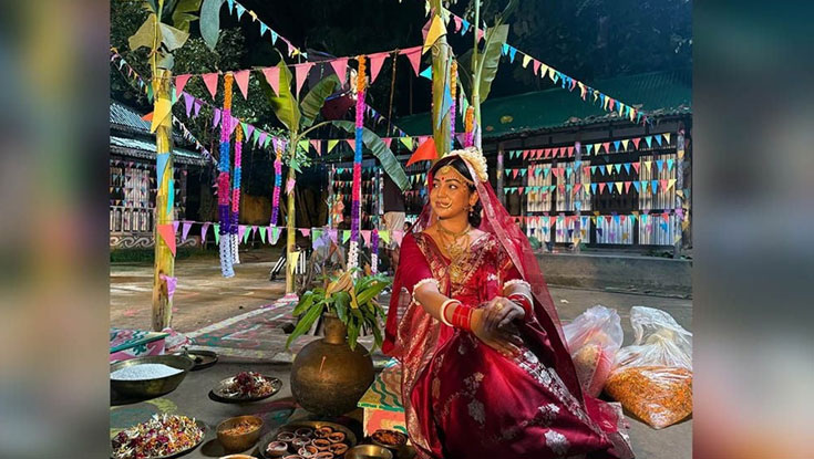 বিয়ের পিঁড়িতে প্রভা, ছবি প্রকাশ করে কী বুঝালেন অভিনেত্রী?