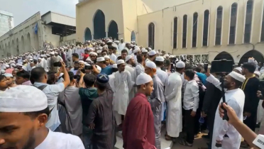 খতিবকে সরানোর দাবিতে বায়তুল মোকাররমে বিক্ষোভ খতিবকে সরানোর দাবিতে বায়তুল মোকাররমে বিক্ষোভ