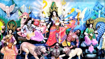 টাঙ্গাইলের ১৩৫৭ মণ্ডপে দেবীর অবয়ব