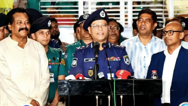 জনগণের সহযোগিতায় ঘুরে দাঁড়িয়েছে পুলিশ: আইজিপি জনগণের সহযোগিতায় ঘুরে দাঁড়িয়েছে পুলিশ: আইজিপি