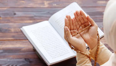 বান্দার ডাকে সাড়া দেন আল্লাহ বান্দার ডাকে সাড়া দেন আল্লাহ