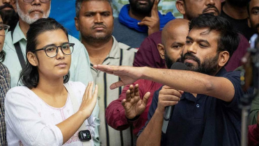 ককরোচদের ডাকা বিক্ষোভে যাইনি, আদালতে দাবি নেহার